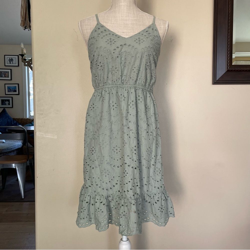 Japna Green Eyelet Lace Midi Women’s Dress (Size M)